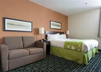 Econo Lodge Winnipeg